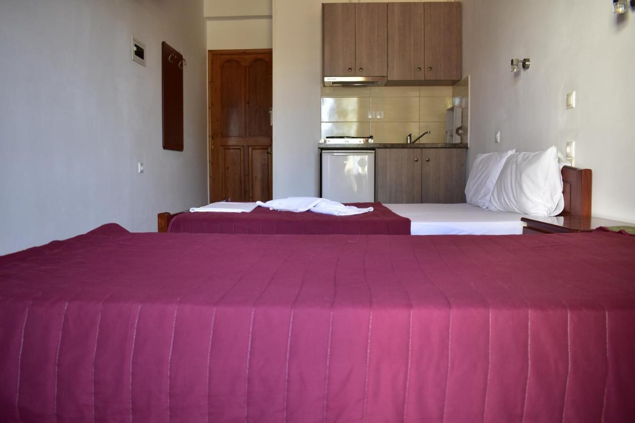 Michalis Place Apartments Vasilikí Buitenkant foto