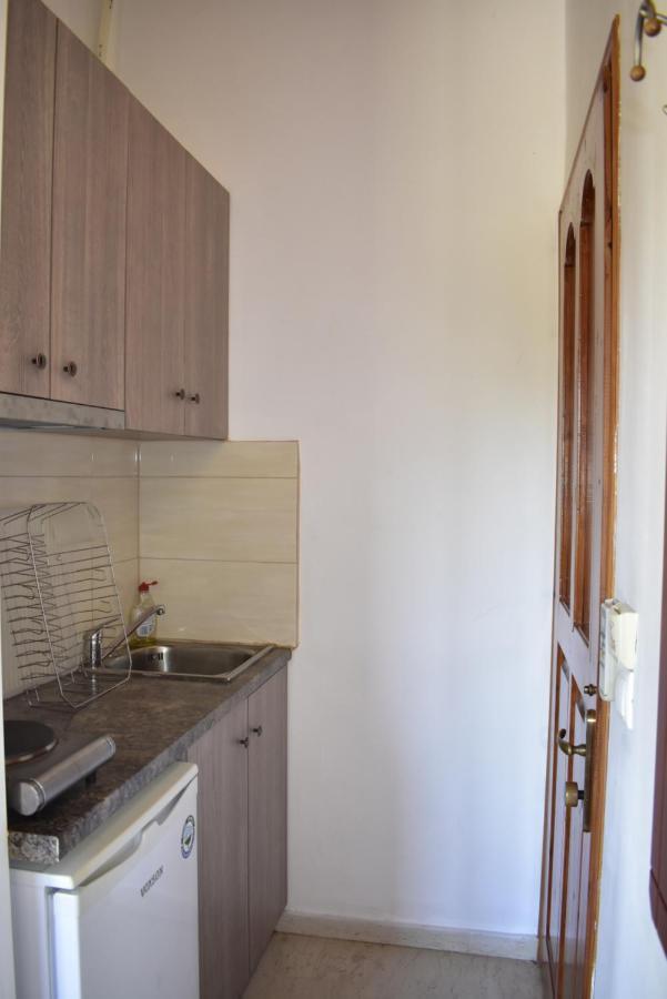 Michalis Place Apartments Vasilikí Buitenkant foto