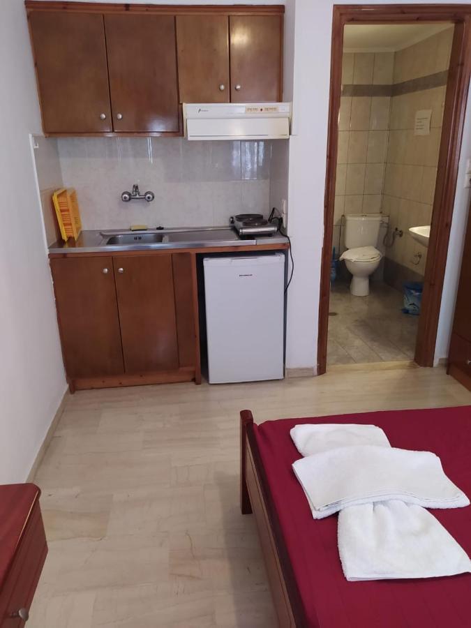 Michalis Place Apartments Vasilikí Buitenkant foto