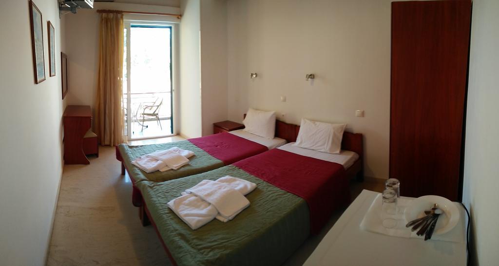 Michalis Place Apartments Vasilikí Buitenkant foto